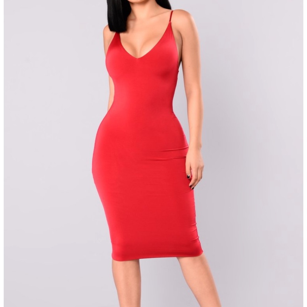 Fashion nova - “ann marie midi dress - dark red”